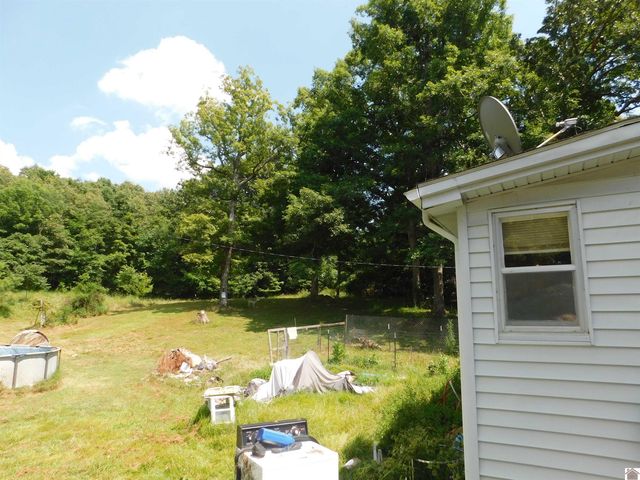 1334 State Route 1668, Marion, KY 42064