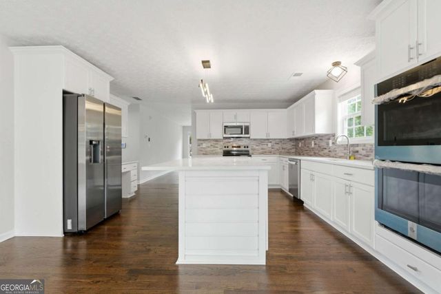 65 Ashford Drive, Oxford, GA 30054