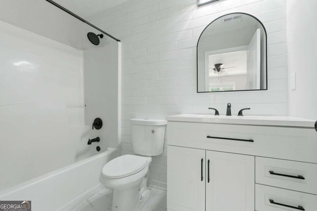 65 Ashford Drive, Oxford, GA 30054