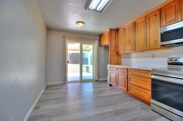 13362 Welch St, Waterford, CA 95386