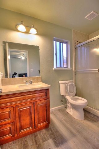 13362 Welch St, Waterford, CA 95386