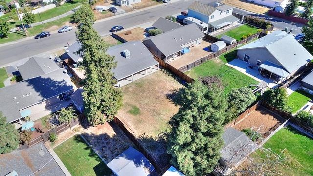 13362 Welch St, Waterford, CA 95386