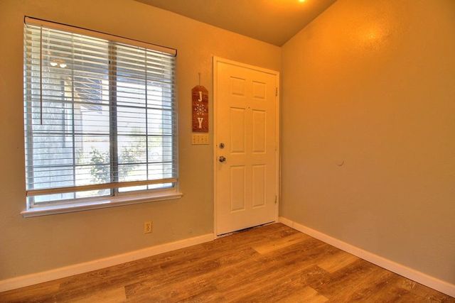 13362 Welch St, Waterford, CA 95386