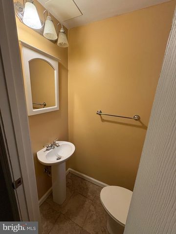 146 DUMBARTON RD, Baltimore, MD 21212