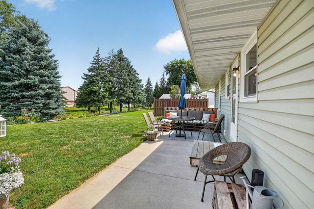 122 Bergstrom Boulevard, Cedar Falls, IA 50613