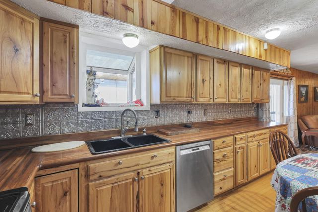 5530 S Pitchin Road, Springfield, OH 45502