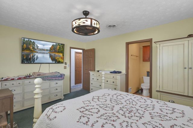 5530 S Pitchin Road, Springfield, OH 45502