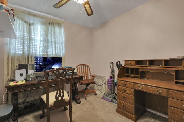 5530 S Pitchin Road, Springfield, OH 45502