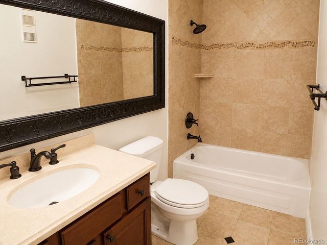 211 Wright St 301, Denver, CO 80228