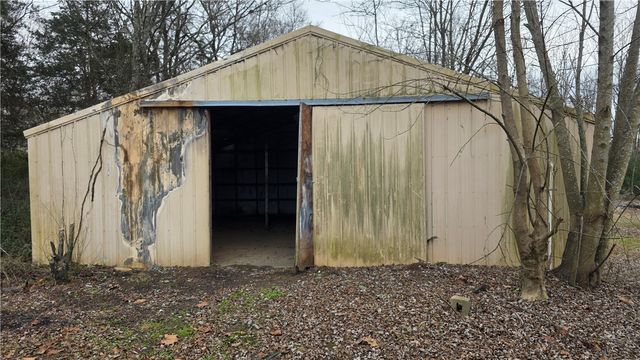 205 W 10th Street, Plainview, AR 72833