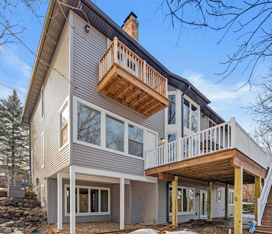 6981 Edgebrook Place, Eden Prairie, MN 55346