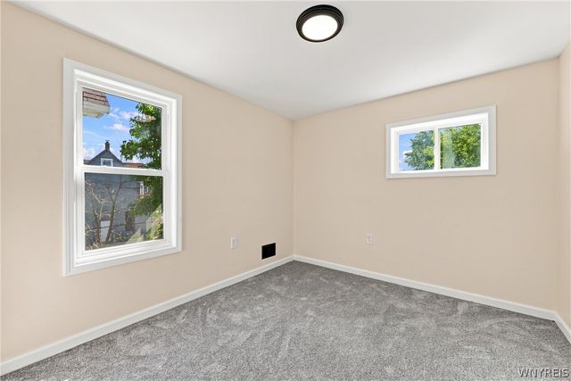 16 Prairie Avenue, Buffalo, NY 14207