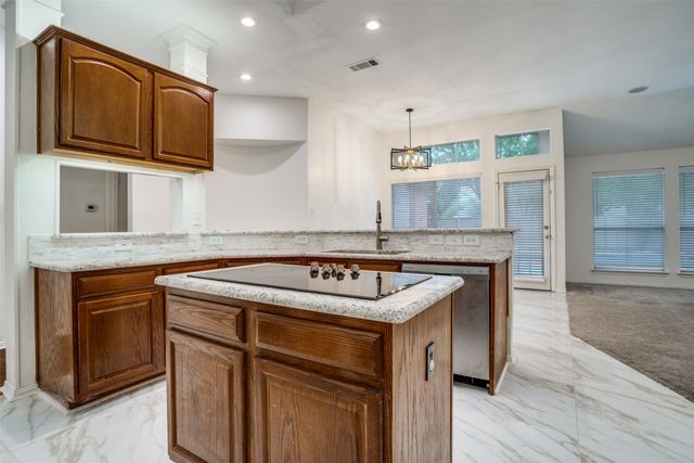 901 Autumn Ridge Drive, Mckinney, TX 75072