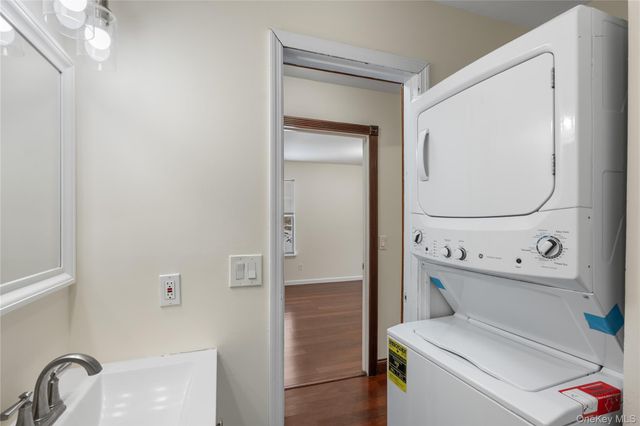 8 Lexington Hill 5, Harriman, NY 10926