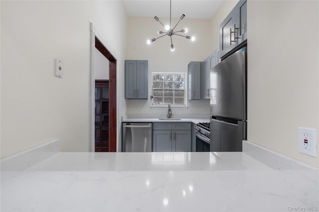 8 Lexington Hill 5, Harriman, NY 10926