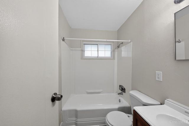 2806 Niagara Street, Colerain Twp, OH 45251