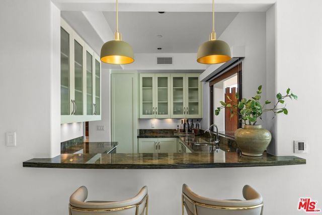 1535 Umeo Road, Los Angeles, CA 90272