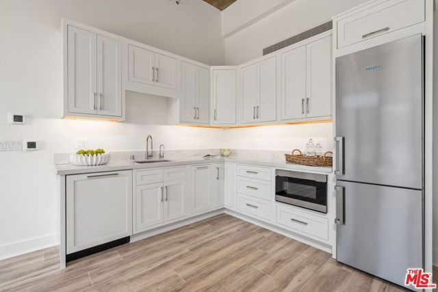 1535 Umeo Road, Los Angeles, CA 90272