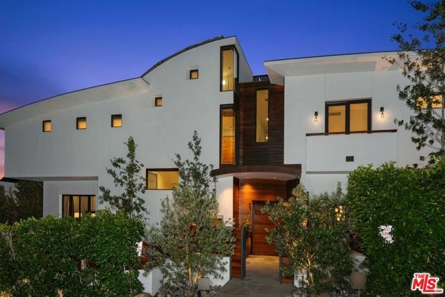 1535 Umeo Road, Los Angeles, CA 90272