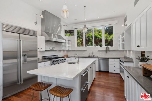 1535 Umeo Road, Los Angeles, CA 90272