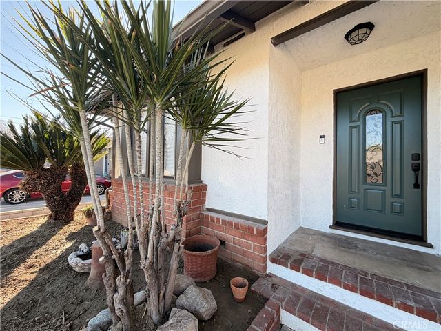 541 N Broadmoor, West Covina, CA 91790