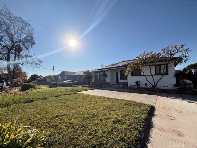 541 N Broadmoor, West Covina, CA 91790