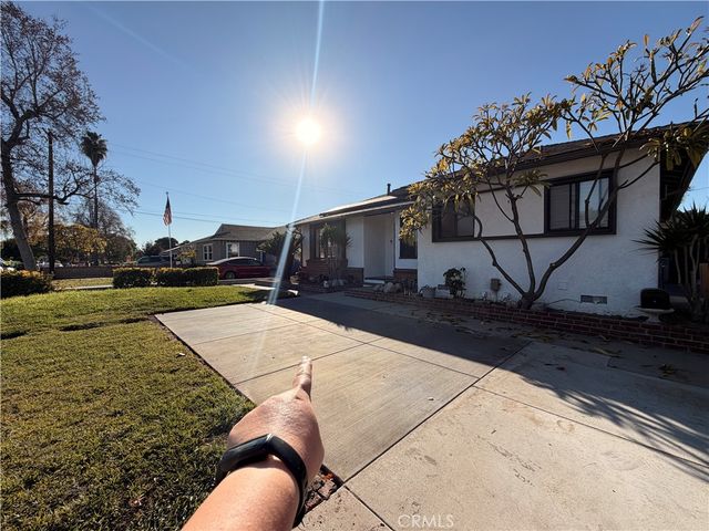 541 N Broadmoor, West Covina, CA 91790