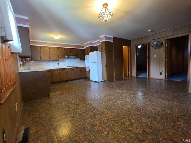 737 E Virginia Street, Evansville, IN 47711