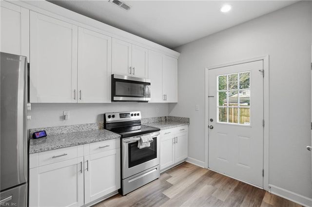 8211 Gygax RD, Norfolk, VA 23505