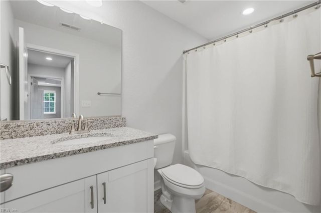 8211 Gygax RD, Norfolk, VA 23505