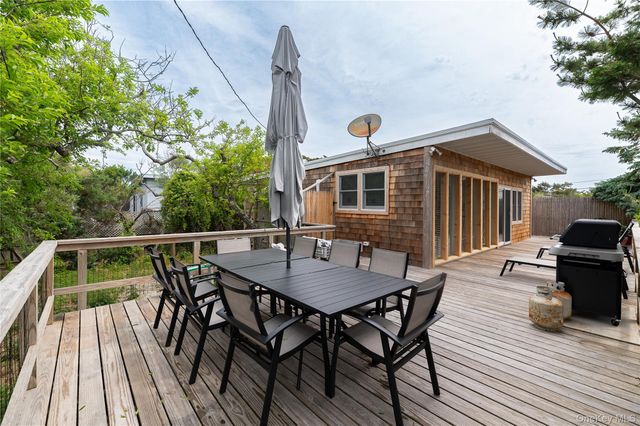 57 Juniper Avenue, Seaview, NY 11770