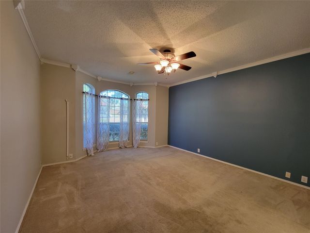 8609 Crested Cove Court, Plano, TX 75025