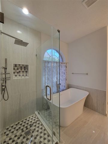 8609 Crested Cove Court, Plano, TX 75025