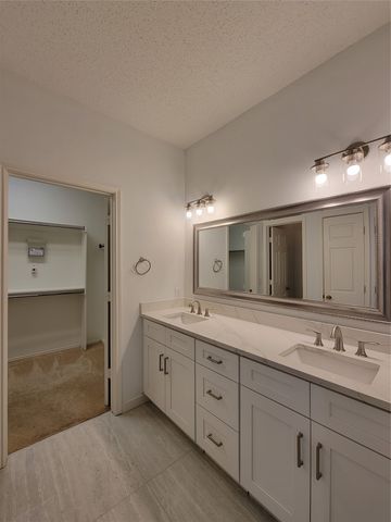 8609 Crested Cove Court, Plano, TX 75025