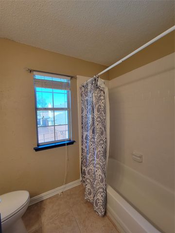 8609 Crested Cove Court, Plano, TX 75025