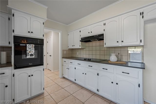 10811 Old Harbor Road, Fort Smith, AR 72903