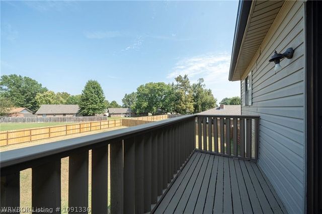 10811 Old Harbor Road, Fort Smith, AR 72903