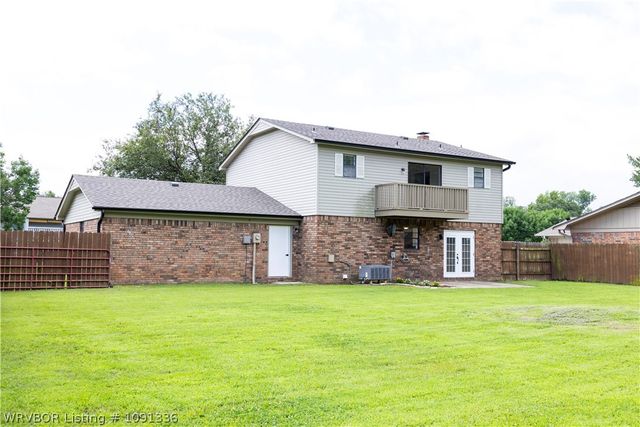 10811 Old Harbor Road, Fort Smith, AR 72903