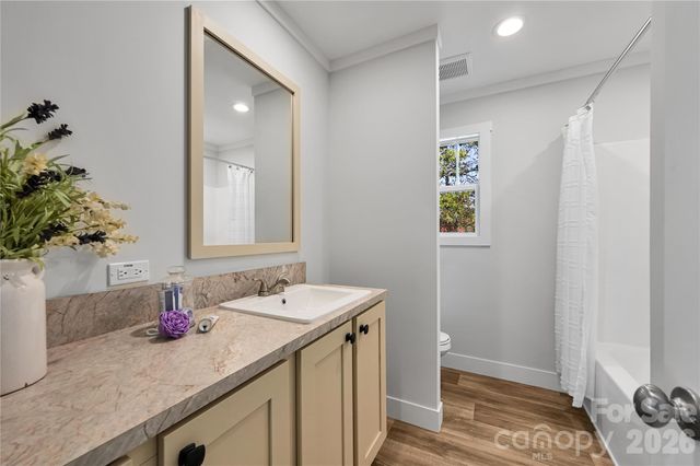 1675 Bull Creek Road, Marshall, NC 28753