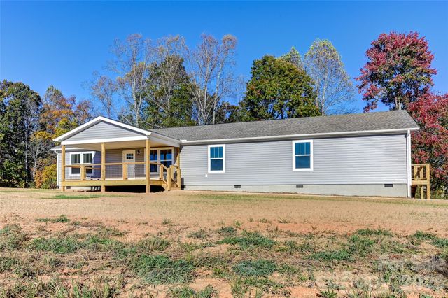 1675 Bull Creek Road, Marshall, NC 28753