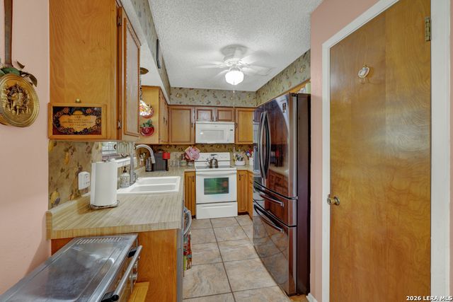 109 Saddle Wood Trl, Comfort, TX 78013