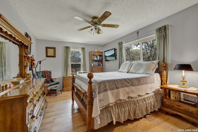 109 Saddle Wood Trl, Comfort, TX 78013