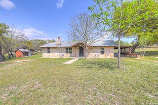 109 Saddle Wood Trl, Comfort, TX 78013