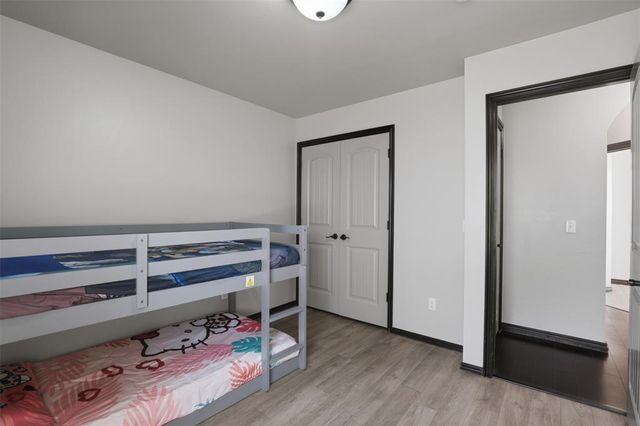 829 SW 8th Street, Moore, OK 73160