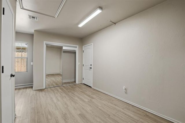 829 SW 8th Street, Moore, OK 73160