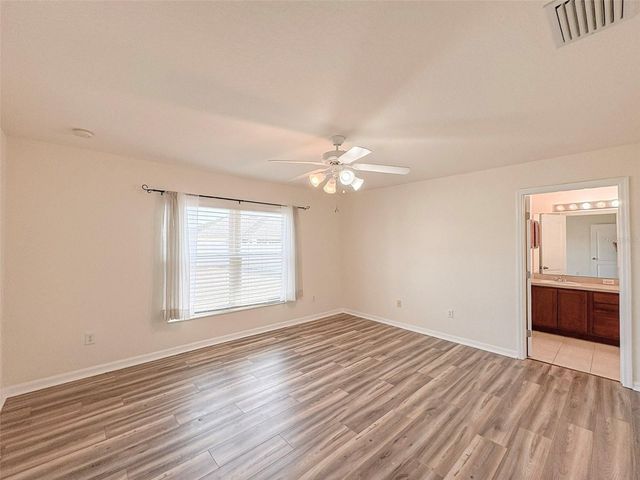 8755 FORT SOCRUM VILLAGE WAY, Lakeland, FL 33810