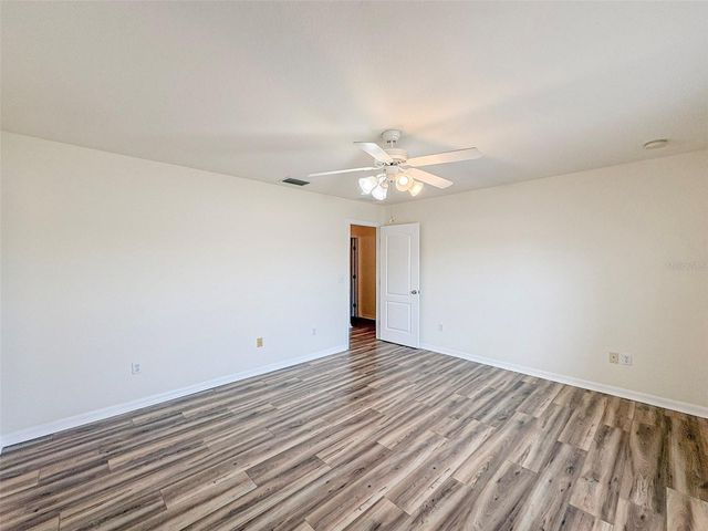 8755 FORT SOCRUM VILLAGE WAY, Lakeland, FL 33810