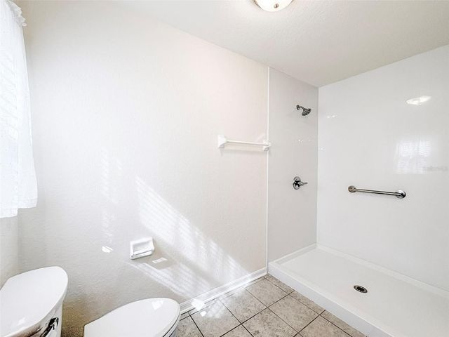 8755 FORT SOCRUM VILLAGE WAY, Lakeland, FL 33810