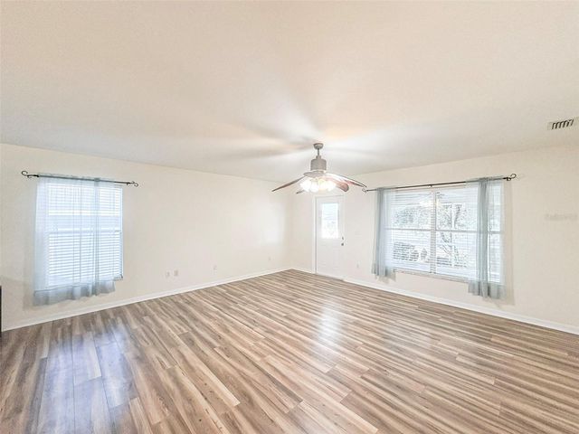 8755 FORT SOCRUM VILLAGE WAY, Lakeland, FL 33810