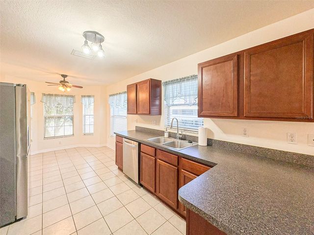8755 FORT SOCRUM VILLAGE WAY, Lakeland, FL 33810
